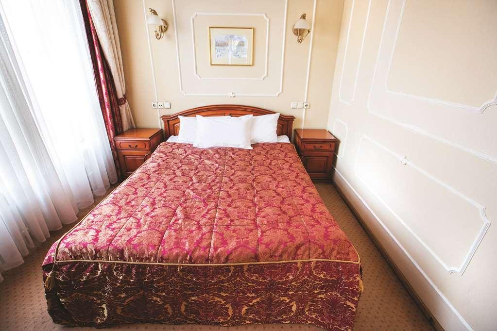 Готель Дніпро Kyiv Quarto foto